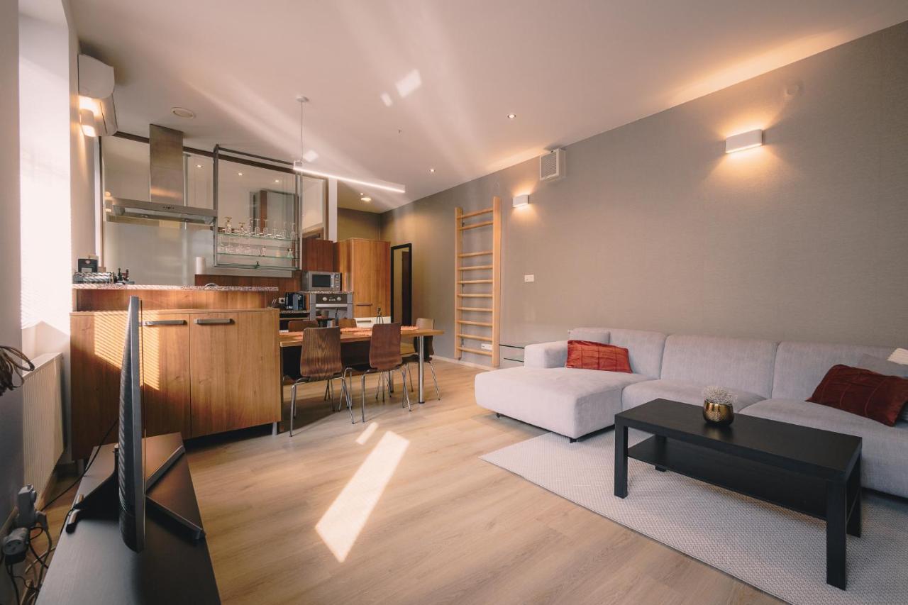 Skau Laurinska Apartment Bratislava Ngoại thất bức ảnh