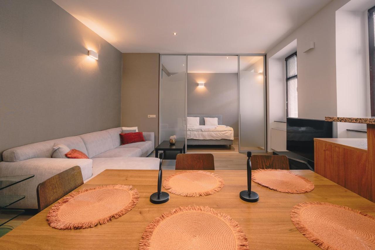 Skau Laurinska Apartment Bratislava Ngoại thất bức ảnh